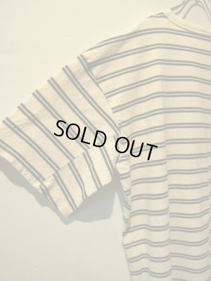 画像8: UNUSED（アンユーズド） ツイストボーダーTシャツ オフホワイト×グリーン