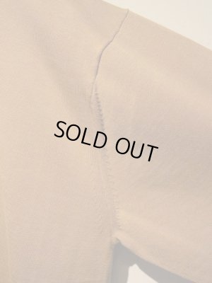 画像7: ESSAY × crepuscule（エッセイ×クレプスキュール） シルクニットTee キャメル