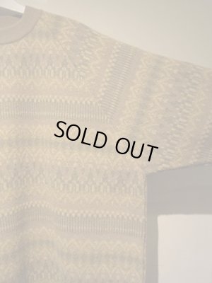 画像4: ESSAY（エッセイ） クルージャカードセーター ベージュ