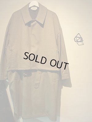 画像2: YOKE（ヨーク） 5カラーズプレイドウール 3WAYバルカラーシェアコート ベージュプレイド