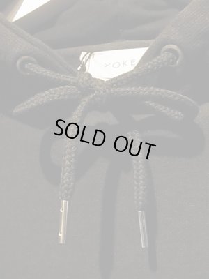 画像5: YOKE（ヨーク） パイピングワイドパーカ ブラック