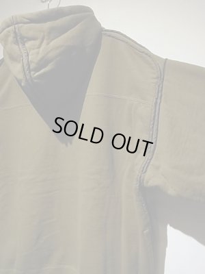 画像10: YOKE（ヨーク） パイピングワイドパーカ オリーブ