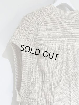 画像8: YOKE（ヨーク） オーバーサイズ Vネックニットベスト アイボリー