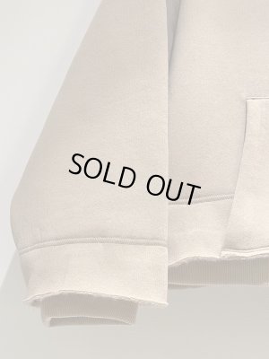 画像6: YOKE（ヨーク） リサイズドワイドパーカ ベージュ