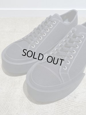 画像2: OAMC（オーエーエムシー） レースアップキャンバススニーカー ブラック