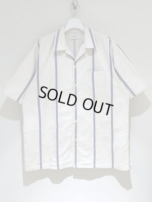 画像2: UNUSED（アンユーズド） エンブロイダード ストライプショートスリーブシャツ ホワイト×ブルー