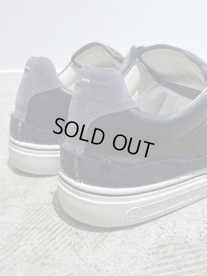 画像7: Maison Margiela（メゾン マルジェラ） 22ライン キャンバス×レザースニーカー Low ネイビー×ブラック