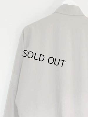 画像9: ESSAY（エッセイ） バルーンシャツ グレージュ