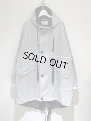 画像2: Acne Studios（アクネ ストゥディオズ） リップストップナイロン モッズコート ホワイト