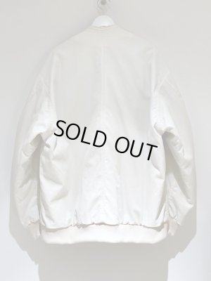 画像9: ESSAY（エッセイ） ダブルジップ MA-1 ホワイト