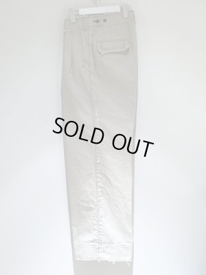 画像6: YOKE（ヨーク） カットオフ 2プリーテド ワイドトラウザーズ フォグホワイト