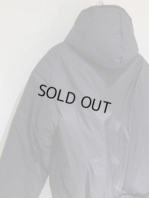 画像10: UNUSED（アンユーズド） パディングフーデッドジャケット ブラック