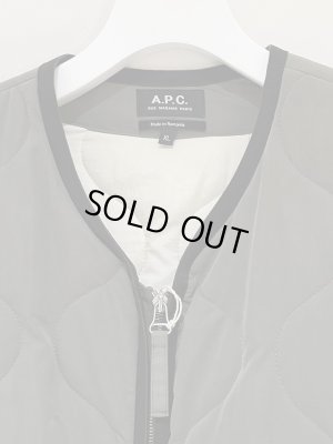 画像3: A.P.C.（アーペーセー） パデッドキルティング ジップアップジャケット オリーブグリーン