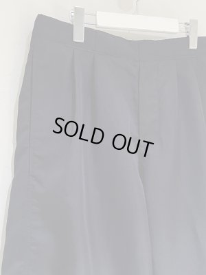 画像2: OAMC（オーエーエムシー） 2tuck Easy Shorts（ツータックイージーショーツ） ダークネイビー