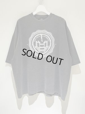 画像1: ESSAY（エッセイ） Pigment Drop Shoulder T-shirt（ピグメント ドロップショルダーTシャツ） NEW FOLK チャコール