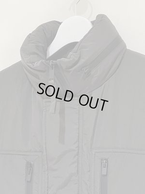 画像3: YOKE（ヨーク） Multi Pocket Puffer Coat PRIMALOFT（マルチポケット パファーコート プリマロフト） チャコール