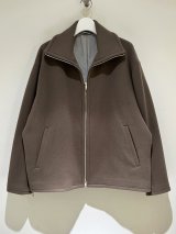 YOKE（ヨーク） Melton Stand Collar Zip Blouson（メルトンスタンドカラージップブルゾン） グレージュ