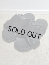 BOTTEGA VENETA（ボッテガヴェネタ） Cross Strap Sandal（クロスストラップサンダル） ブラック