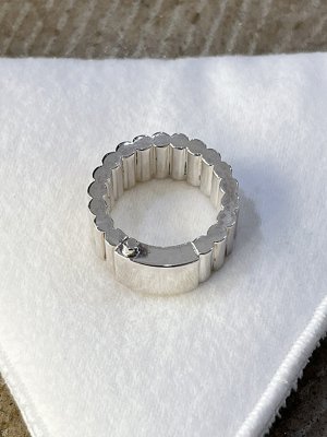 画像2: BOTTEGA VENETA（ボッテガヴェネタ） IDリング シルバー