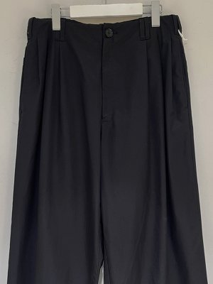 画像2: YOKE（ヨーク） Cotton Gabardine 3pleated Wide Trousers（コットンギャバジン 3プリーティドワイドトラウザーズ） ブラック